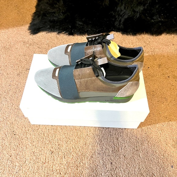Balenciaga Runners - Picture 3 of 6